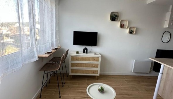 Logement tudiant Studio à La Seyne sur Mer (83500)