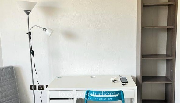 Logement tudiant Studio à La Valette du Var (83160)