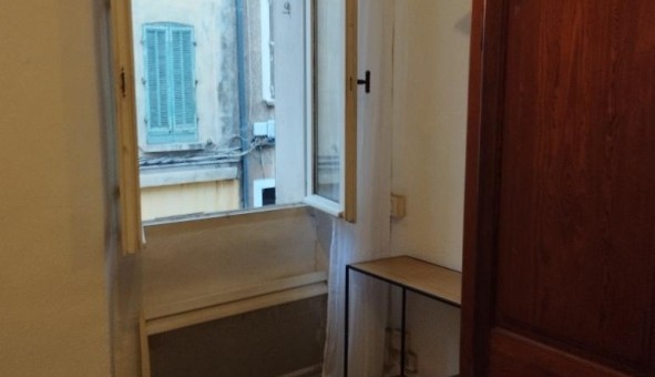 Logement tudiant Studio à La Valette du Var (83160)