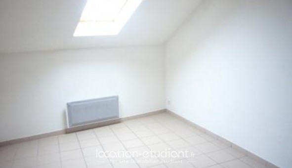 Logement tudiant Studio à Lagny sur Marne (77400)