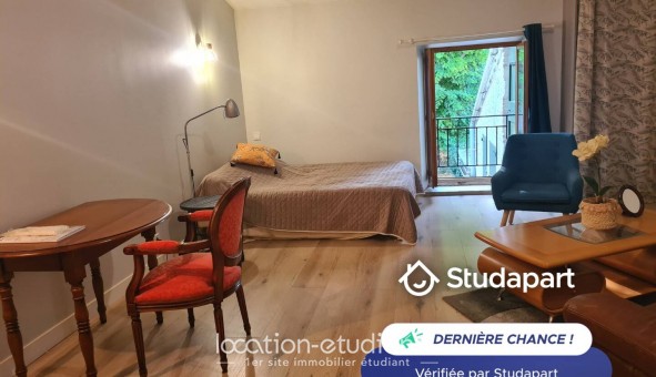 Logement tudiant Studio à Lapalud (84840)