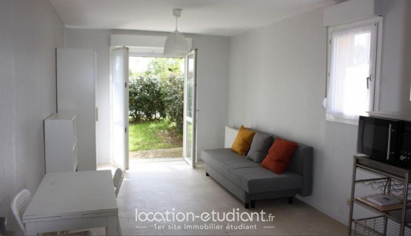 Logement tudiant Location Studio Meublé Lardy (91510)