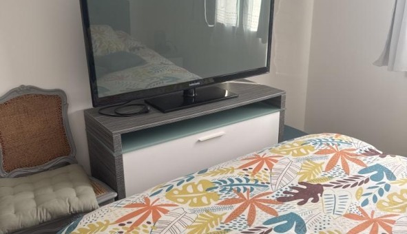 Logement �tudiant Studio &agrave; Laroque des Alb�res (66740)