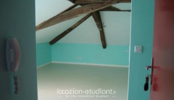 Logement étudiant Studio à Laval (53000)