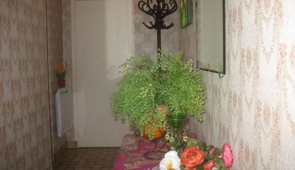 Logement �tudiant Studio &agrave; Laval (53000)