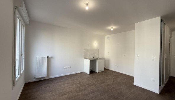 Logement �tudiant Studio &agrave; Le Blanc Mesnil (93150)