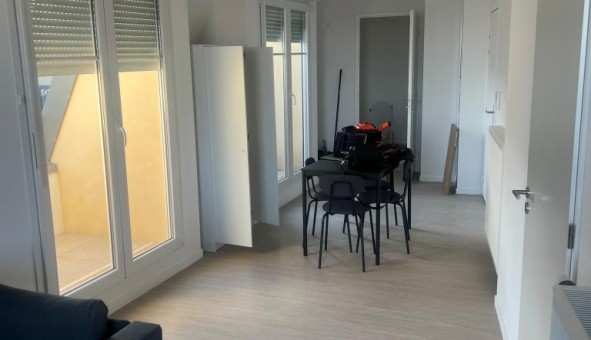 Logement �tudiant Studio &agrave; Le Blanc Mesnil (93150)