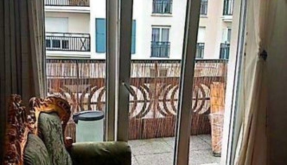 Logement �tudiant Studio &agrave; Le Blanc Mesnil (93150)