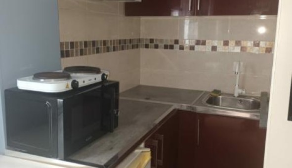 Logement tudiant Location Studio Vide Le Bourget (93350)