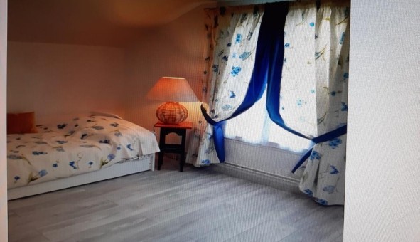 Logement tudiant Studio à Le Bourget (93350)