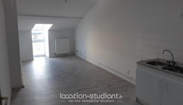 Logement tudiant Studio à Le Chambon Feugerolles (42500)