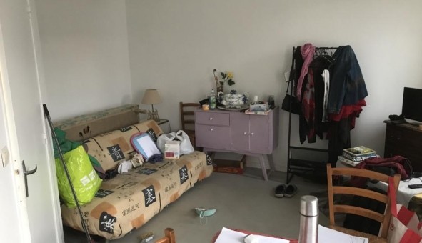 Logement tudiant Studio à Le Chambon Feugerolles (42500)