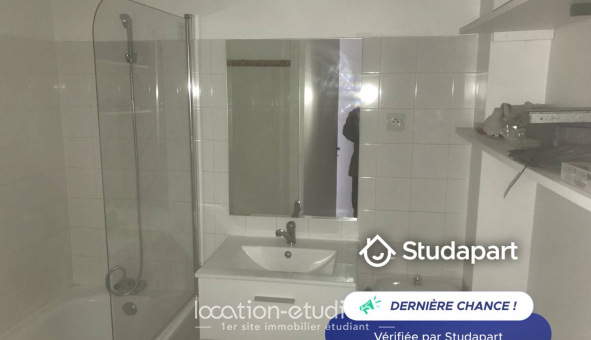 Logement tudiant Studio à Le Chambon Feugerolles (42500)