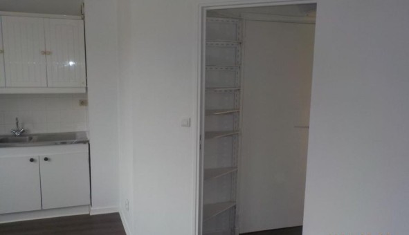 Logement �tudiant Studio &agrave; Le Chambon Feugerolles (42500)