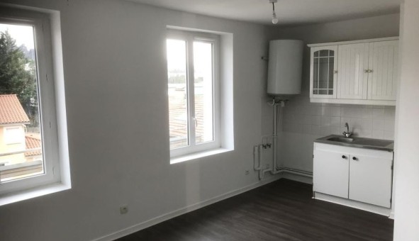 Logement �tudiant Location Studio Vide Le Chambon Feugerolles (42500)