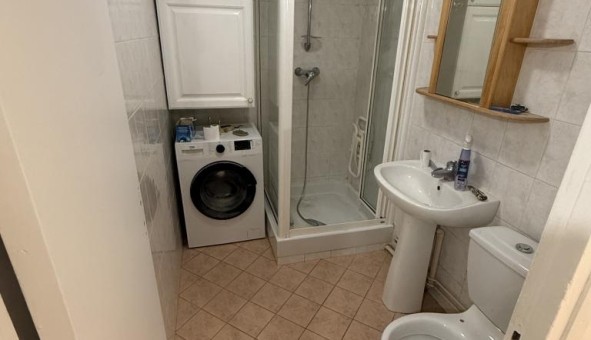 Logement �tudiant Studio &agrave; Le Chesnay (78150)