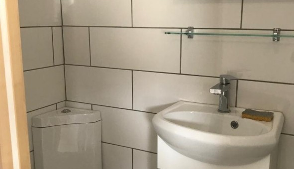 Logement �tudiant Studio &agrave; Le Chesnay (78150)