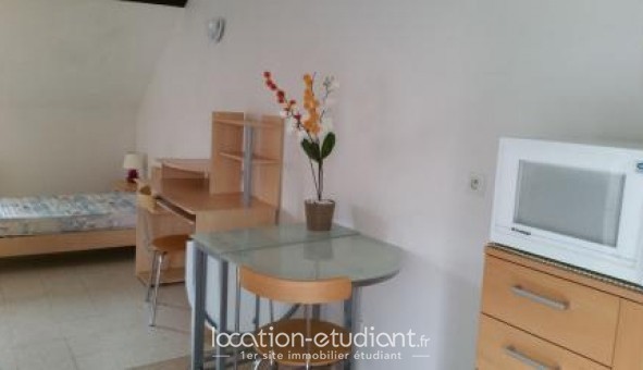 Logement tudiant Studio à Le Creusot (71200)