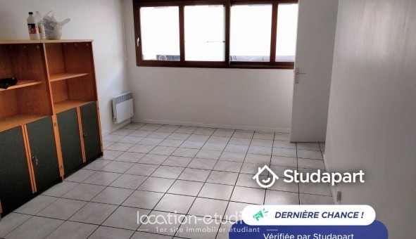 Logement tudiant Studio à Le Kremlin Bictre (94270)