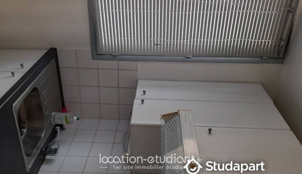 Logement tudiant Studio à Le Kremlin Bictre (94270)