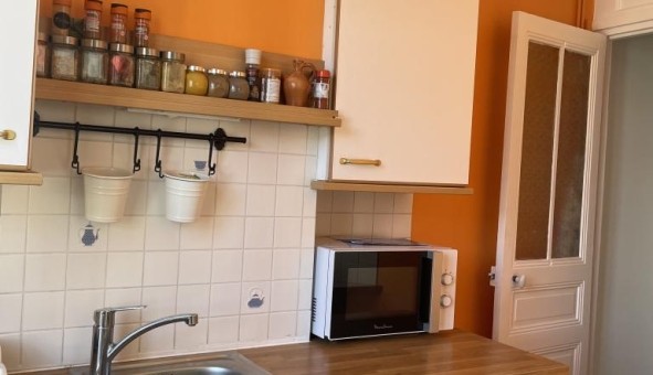 Logement tudiant Location Studio Vide Le Kremlin Bictre (94270)