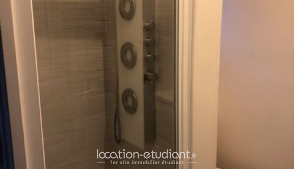 Logement tudiant Studio à Le Kremlin Bictre (94270)