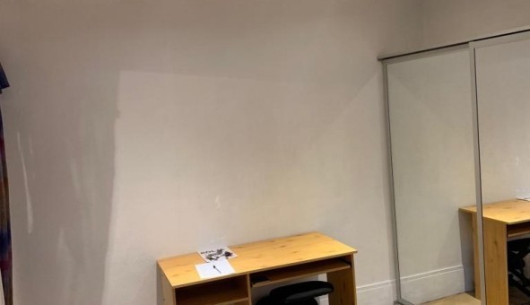 Logement �tudiant Studio &agrave; Le Kremlin Bic�tre (94270)