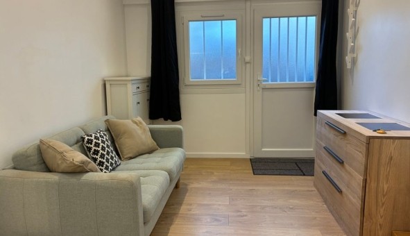 Logement �tudiant Studio &agrave; Le Kremlin Bic�tre (94270)