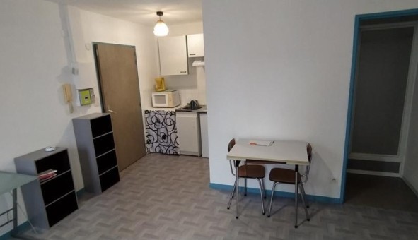 Logement tudiant Studio à Le Mans (72100)