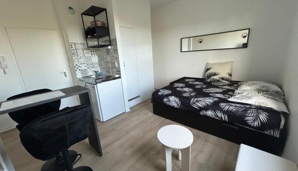 Logement tudiant Location Studio Vide Le Mans (72100)