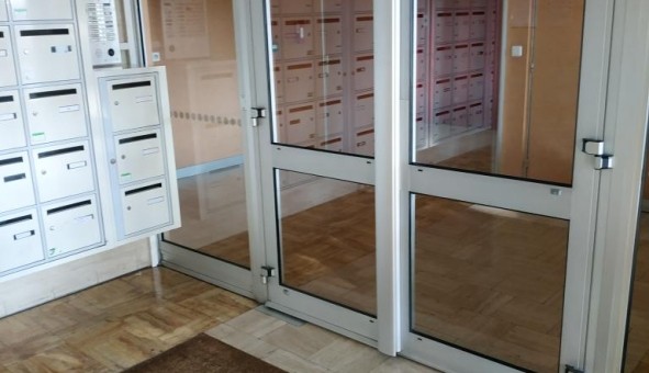 Logement tudiant Studio à Le Mans (72100)
