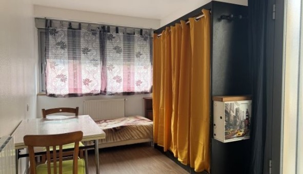 Logement tudiant Studio à Le Monastre (12000)