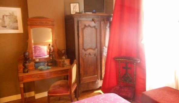 Logement tudiant Studio à Le Monastre (12000)