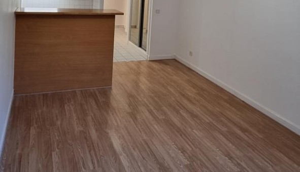 Logement tudiant Location Studio Vide Le Perreux sur Marne (94170)
