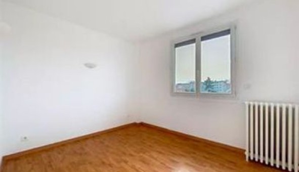 Logement �tudiant Studio &agrave; Le Perreux sur Marne (94170)