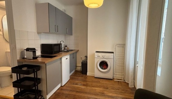 Logement �tudiant Studio &agrave; Le Perreux sur Marne (94170)