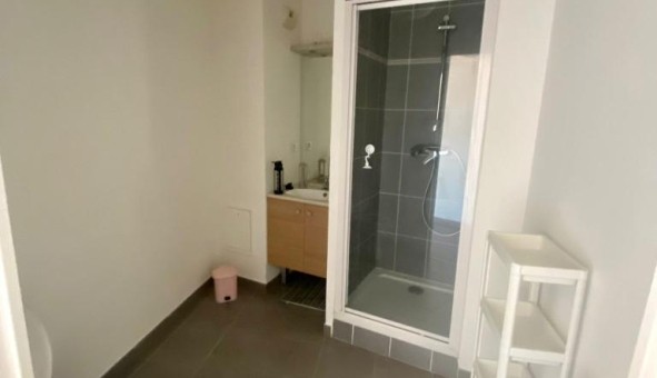 Logement tudiant Studio à Le Petit Quevilly (76140)