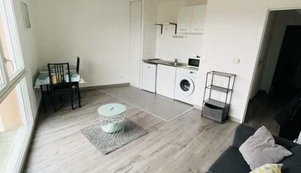 Logement �tudiant Studio &agrave; Le Petit Quevilly (76140)