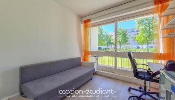 Logement étudiant Studio à Le Plessis Robinson (92350)