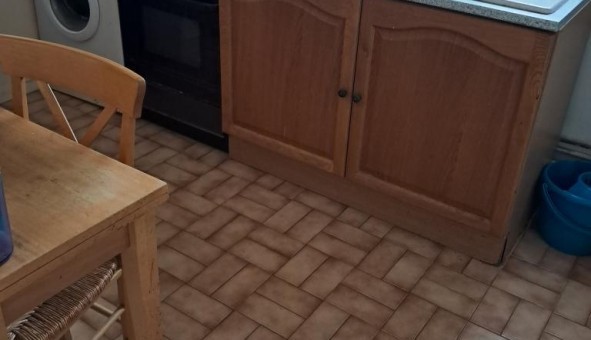 Logement tudiant Studio à Le Plessis Robinson (92350)