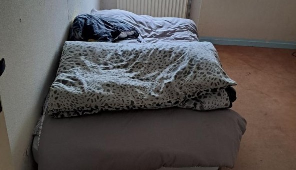 Logement tudiant Studio à Le Plessis Robinson (92350)