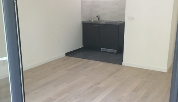 Logement �tudiant Studio &agrave; Le Plessis Robinson (92350)