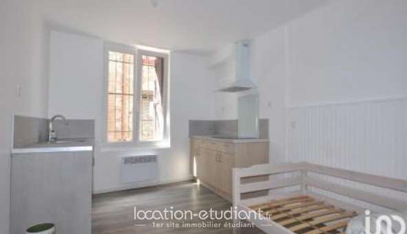 Logement tudiant Location Studio Vide Le Soler (66270)