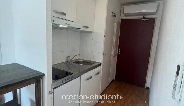 Logement �tudiant Studio &agrave; Le Tholonet (13100)