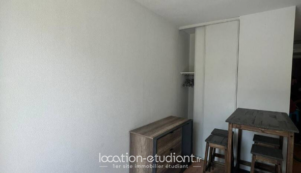 Logement �tudiant Studio &agrave; Le Tholonet (13100)