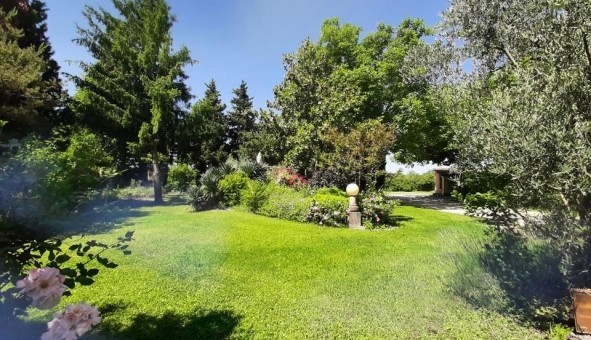 Logement �tudiant Studio &agrave; Le Thor (84250)