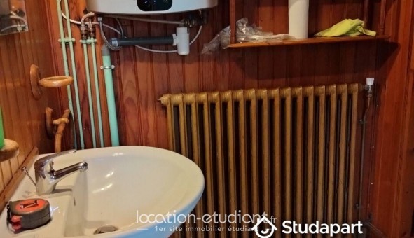 Logement tudiant Studio à Le Vaudou (77123)