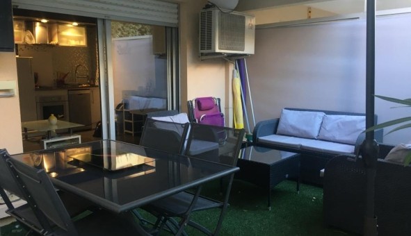 Logement tudiant Studio à Les Adrets de l'Estrel (83600)