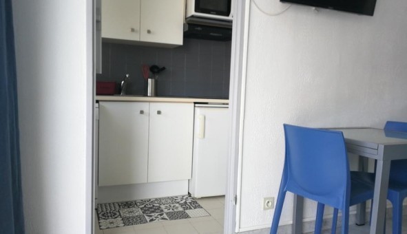 Logement tudiant Studio à Les Adrets de l'Estrel (83600)