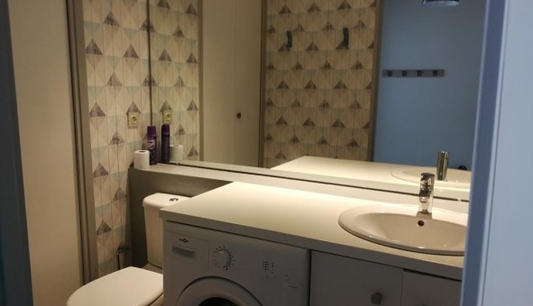 Logement tudiant Studio à Les Adrets de l'Estrel (83600)